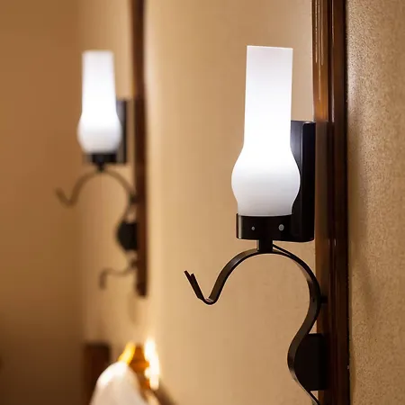 танне Хотел 4*