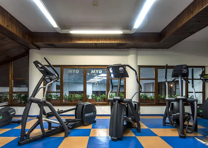 Tanne فندق بانسكو